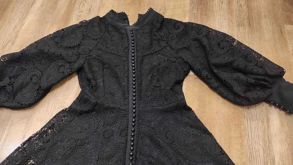 Нарядна Сукня на випуск