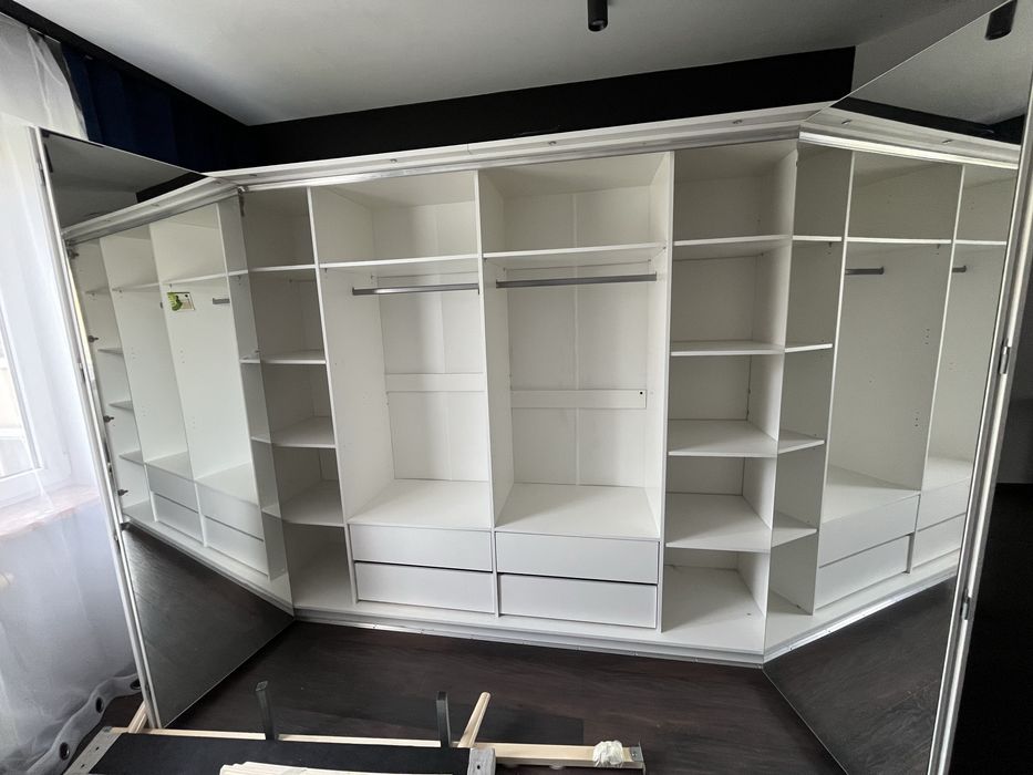 Szafa czterodrzwiowa led z lustrem Brema 255 cm - biała