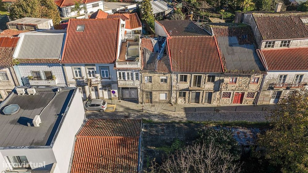 Moradia T3 para venda na Rua Costa Gomes em Real, Braga