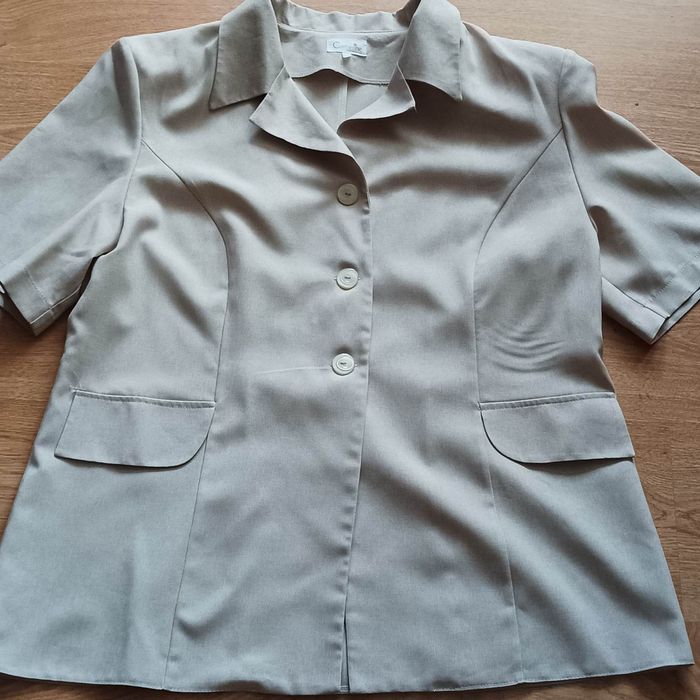 77. Garsonka damska 3- części rozmiar 48