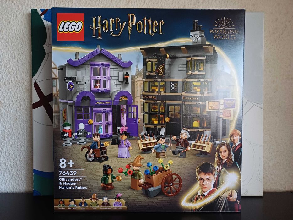 LEGO 76439 Ollivanders & Madam Malkin's Robes