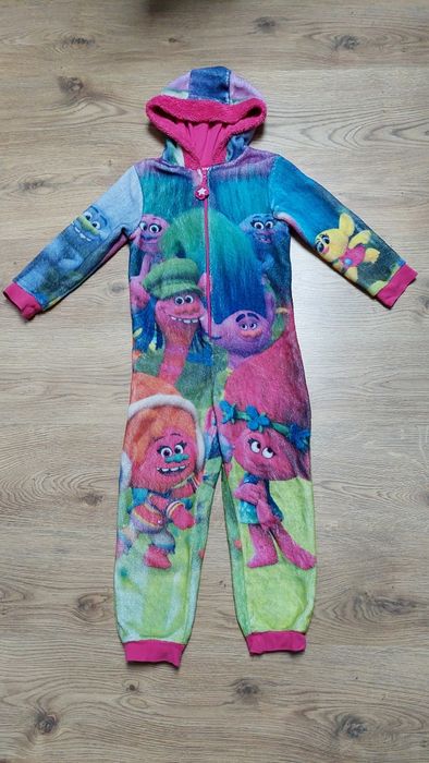 kombinezon do spania 116/122 Trolle