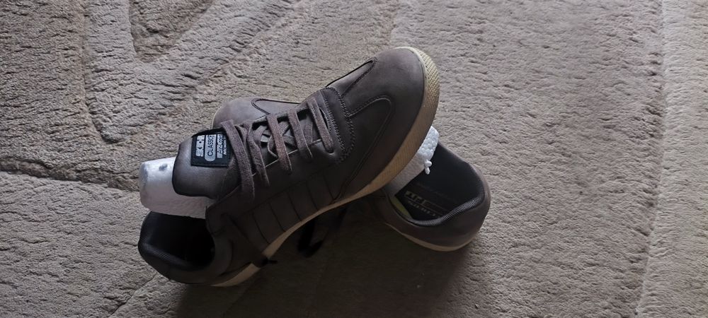 Чоловічі кросівки Skechers Classic Fit (оригінал) — устілка 28.5 см.