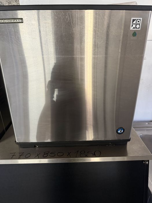 Maquina de Gelo  210kg com deposito  instalação e garantia