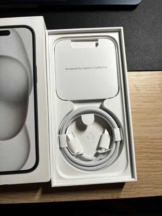 iPhone 15 128Gb Black Como NOVO