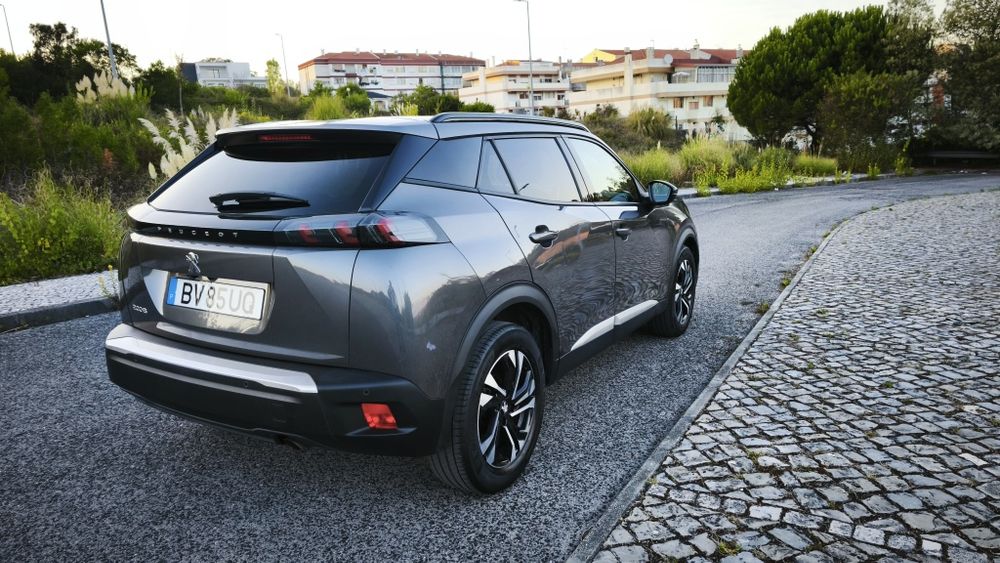 Peugeot 2008 1.2 Allure pack