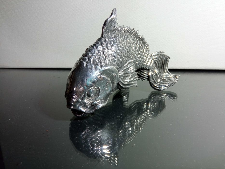 Estatueta Carpa em Metal 2Peças