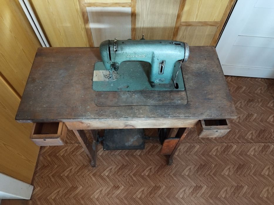 Maszyna do szycia Łucznik PRL