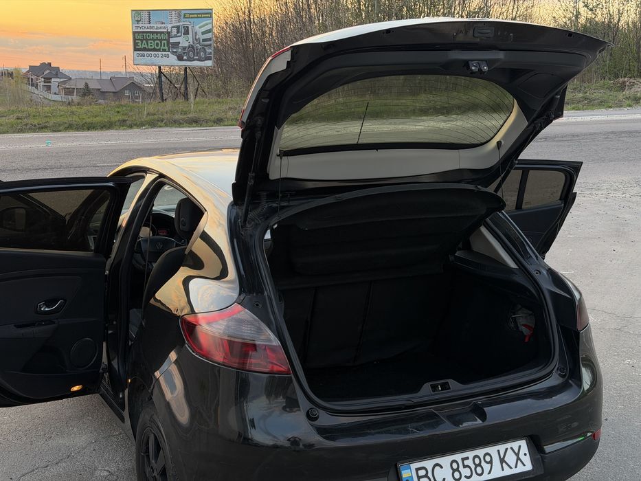 Renault Megane 3 1.6 газ/бензин 2010р