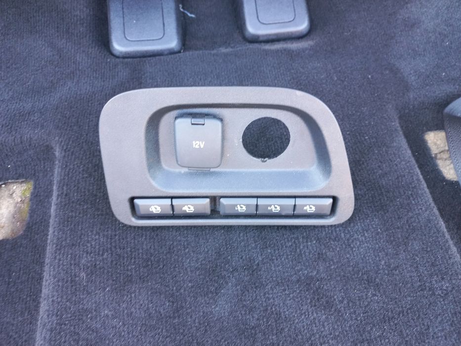 Fotele 3 rząd ford s-max mk2