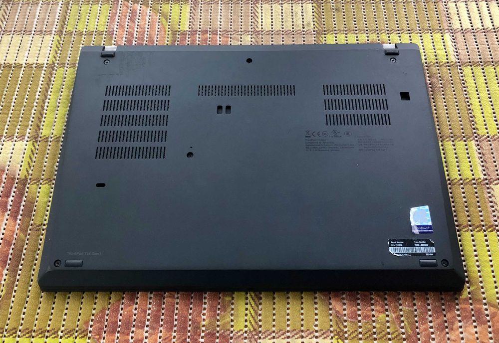 Lenovo Thinkpad T14 i7 10gen 4c/8T 16GB 256GB IPS 4K HDR10 100% sRGB