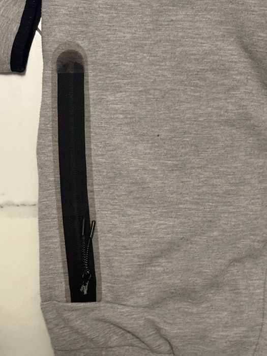 Продам костюм tech fleece