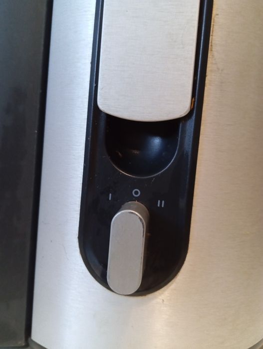 Продам соковыжималку Philips