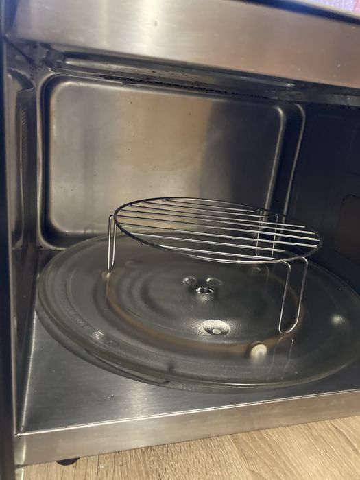 Kuchenka mikrofalowa panasonik 1000 w