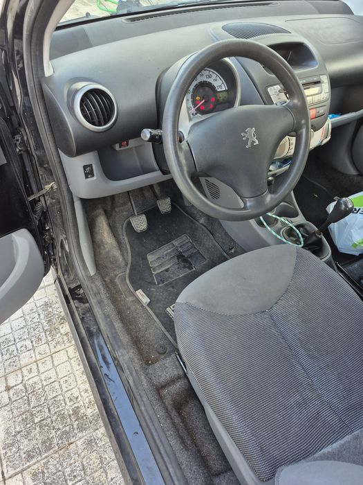 Peugeot 107 — fotografia 7