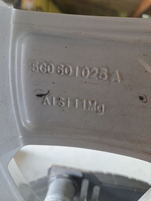 Felgi Aluminiowe 5x112 6,5Jx16 ET 46 Volkswagen