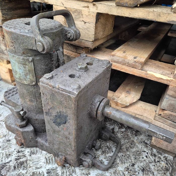 Podnośnik hydrauliczny 30 Ton