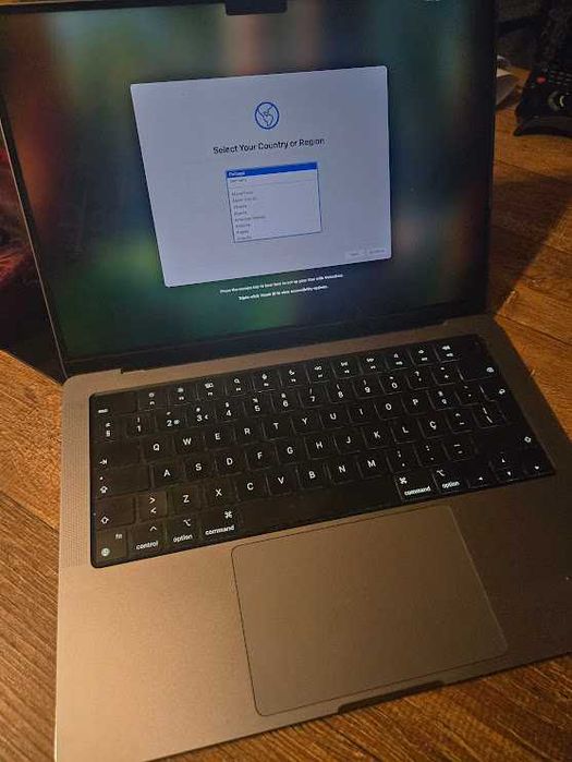 Macbook Pro 14' M1 32Gb/1Tb