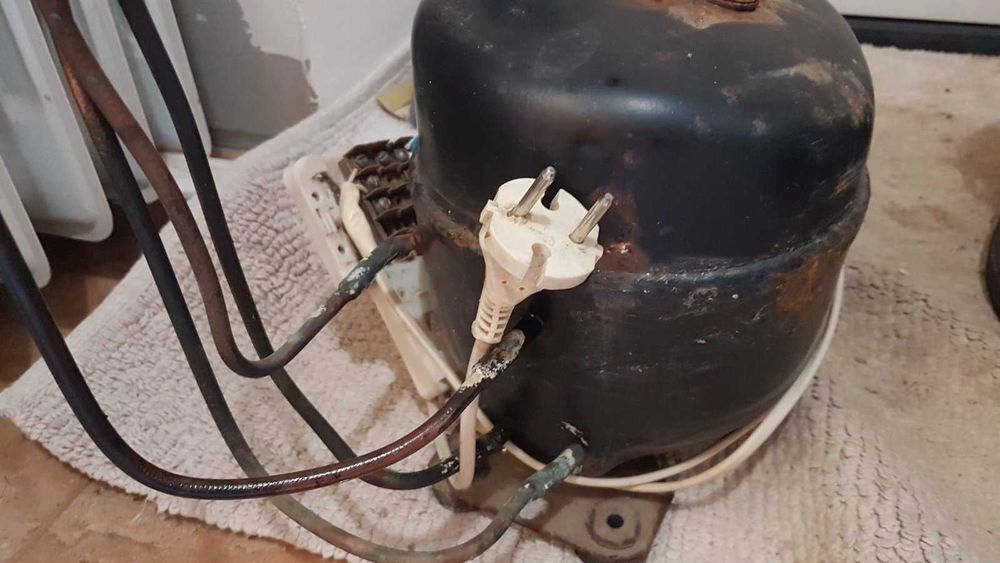 компрессор до холодильника- робочий.