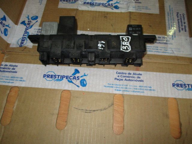 Caixa fusíveis / SAM / BSI AUDI A4 (8D2, B5)