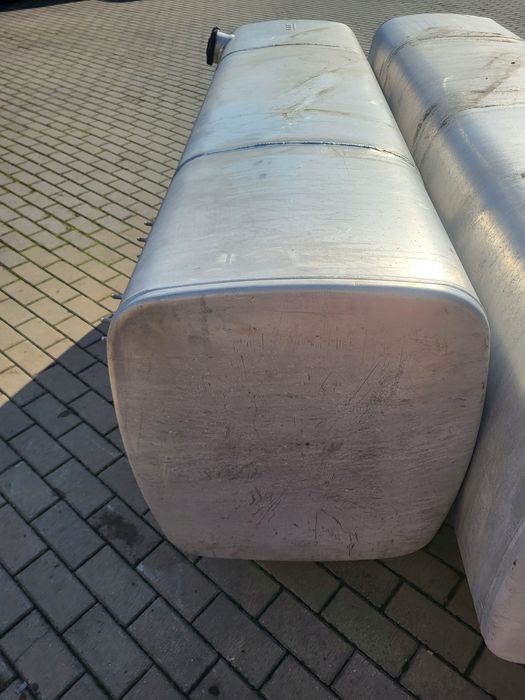 zbiornik paliwa daf xf 105 106 650 l 1945569