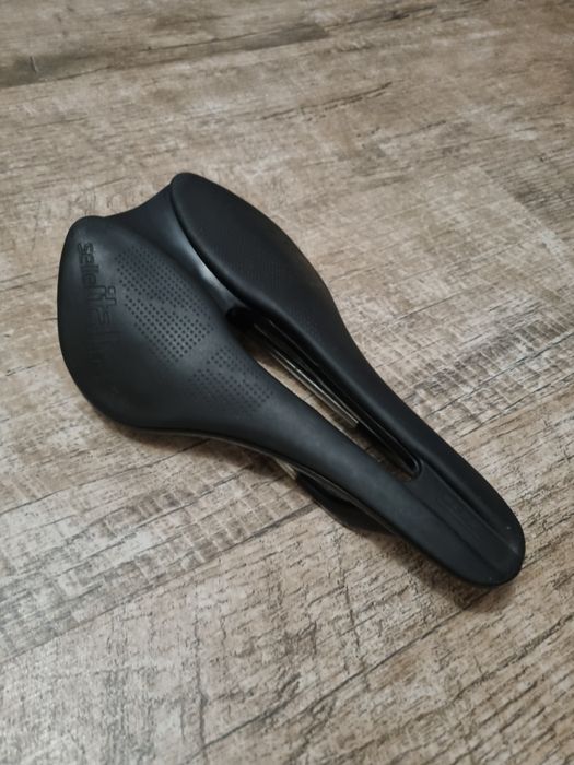 Siodełko selle italia 145 mm
