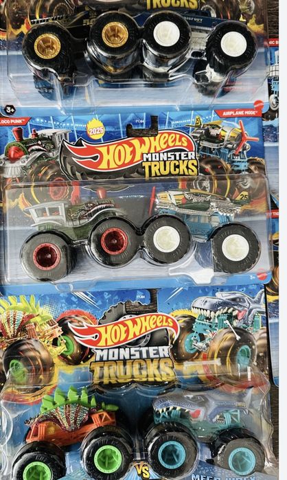 Набор Hot Wheels из 2 машинок Монстер тракс Monster Truck!