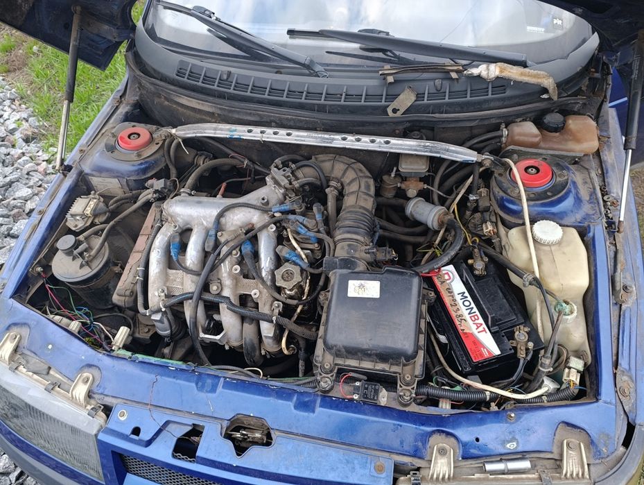 У продажу двигун на ВАЗ 2109 - 2115 об'ємом 1.5 16 клапанний!
Компресі