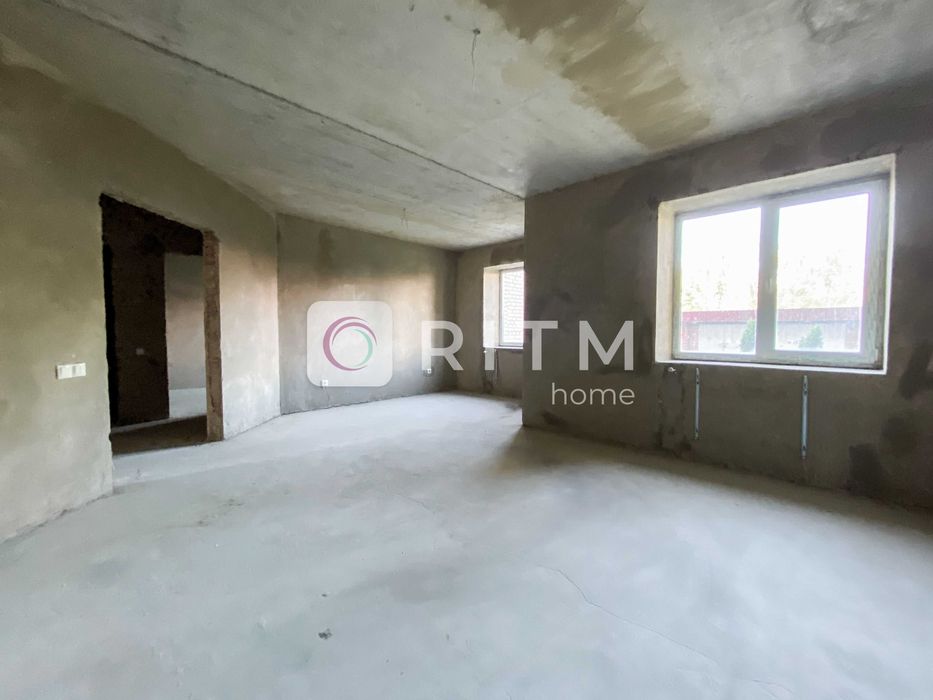 Продаж великогабаритної 3-к. квартири — м. Луцьк, вул. Кравчука!