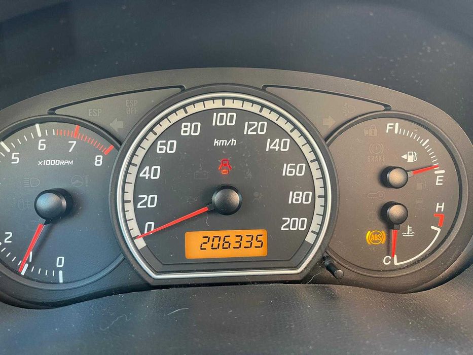 Suzuki Swift 1.3 4WD 4x4 Gasolina 2008 - Matrícula Suíça