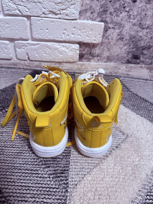 off white nike mid