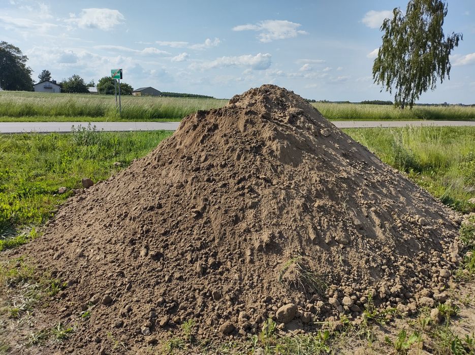 Ziemia ogrodowa (już dostępna), Ziemia siana, piasek, kruszywa