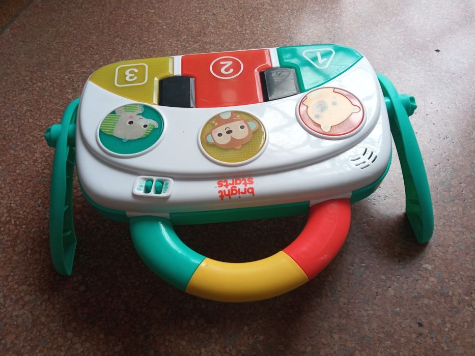 Piano de bebé, usado