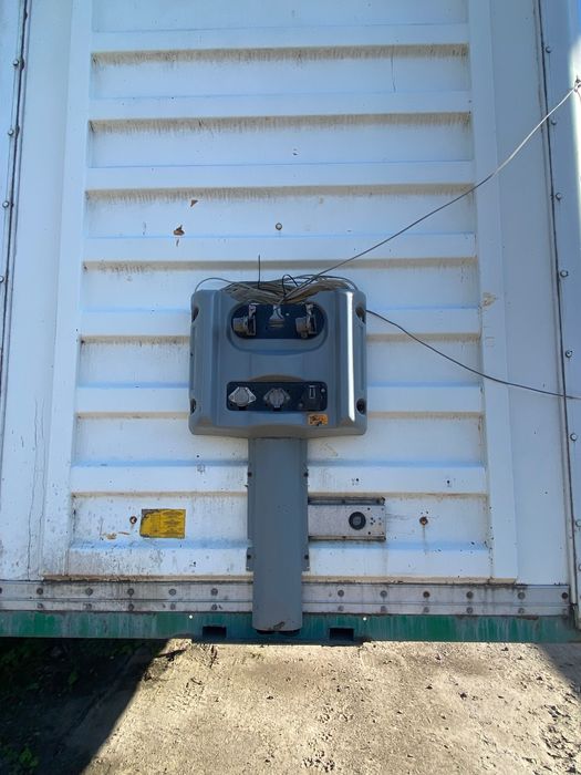 Напівпричіп тентовантй FRUEHAUF TX34