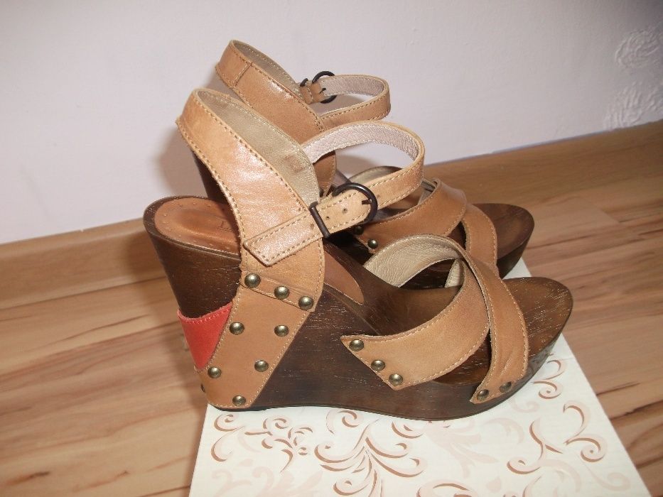 Lasocki - skórzane buty