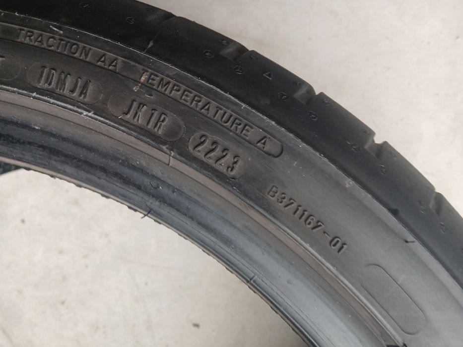 2 pneus 225 40 r19 RFT Dunlop