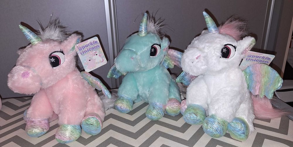 Peluches Unicórnios