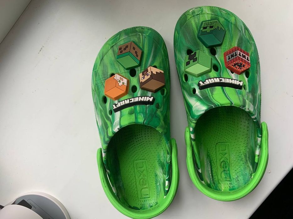 Дитячі крокси Minecraft Next