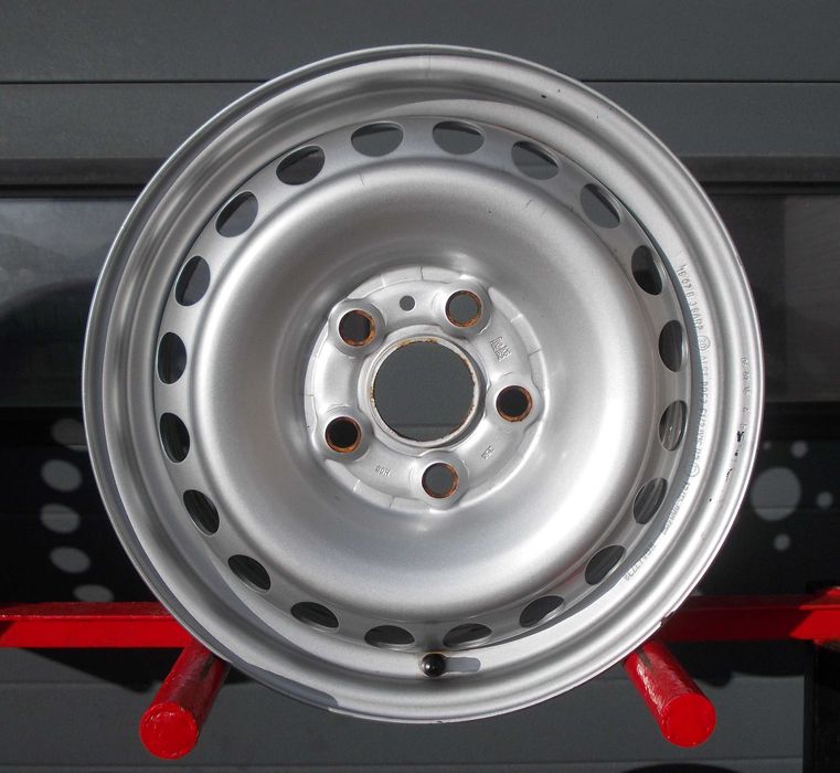 Felga stalowa 16 5x120 et62 Volkswagen Amarok