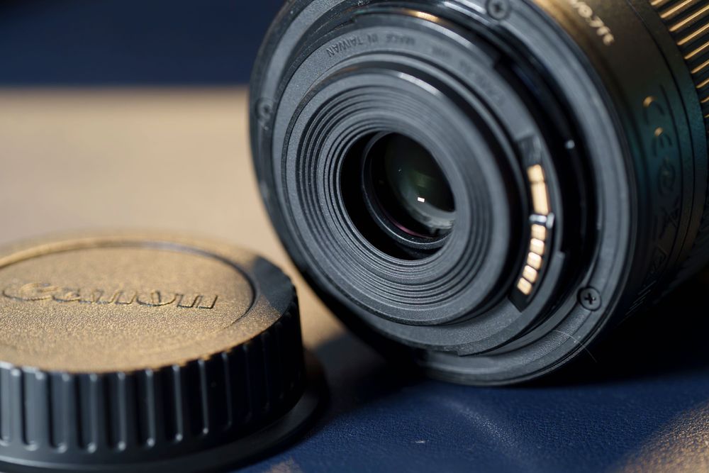 Canon 10-18mm f/4.5-5.6 IS STM – Como Nova