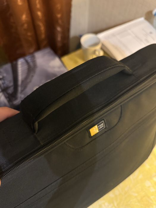 Сумка для ноутбуку Case Logic Value Laptop Bag 17.3"