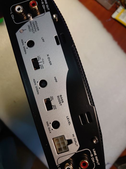 Двухканальный усилитель Symphony 2x90 и 2х100вт