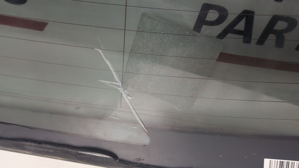 Скло заднє для Mercedes Benz C300 2015-2018