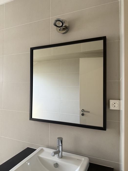 Conjunto Móvel de Casa de banho e Espelho