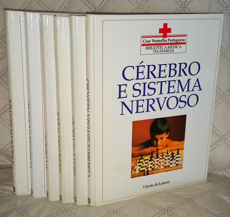 Coleção de 6 livros " Biblioteca Médica da Familia"