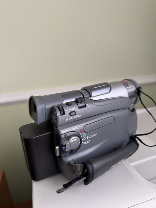 Відеокамера JVC в хорошому стані