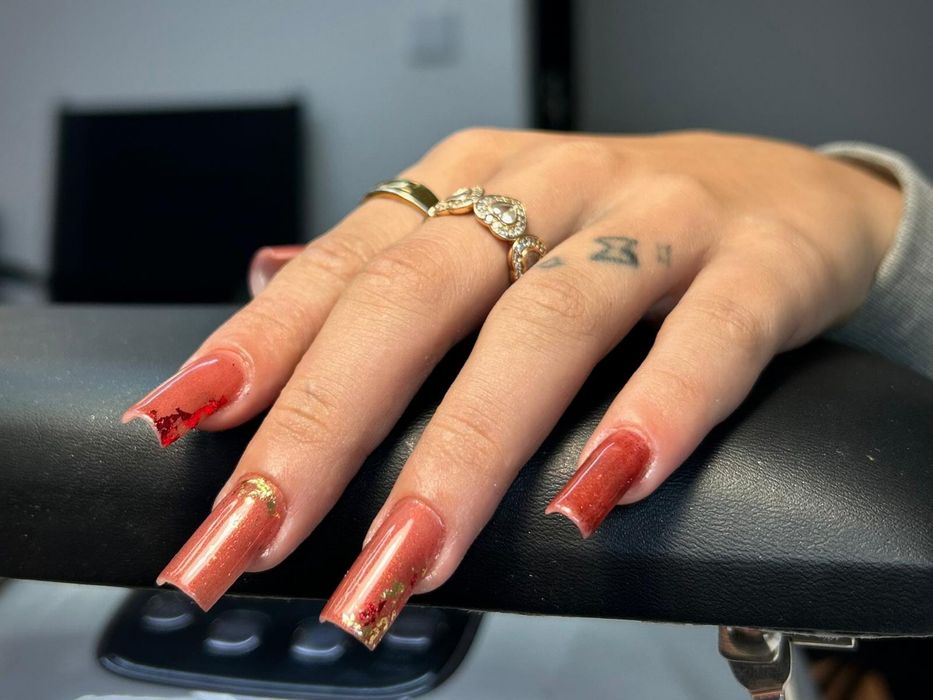 Modelo para extensão de unhas