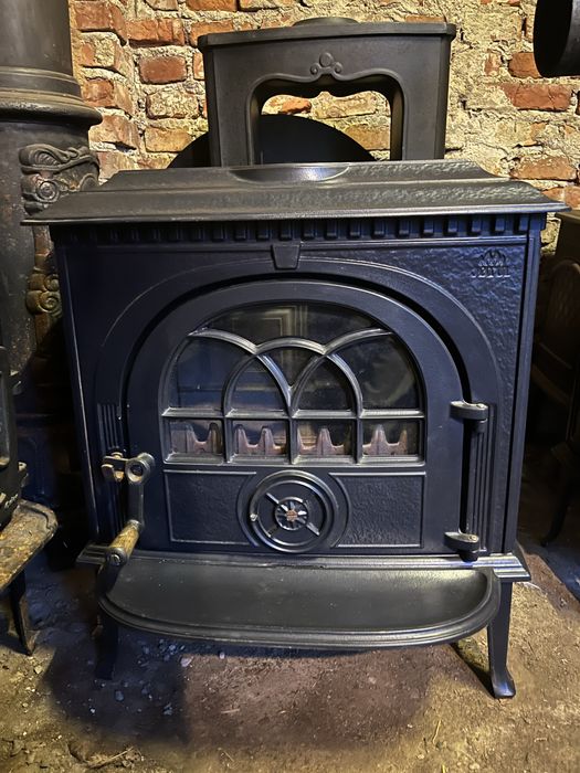 Kominek żeliwny Jotul 8