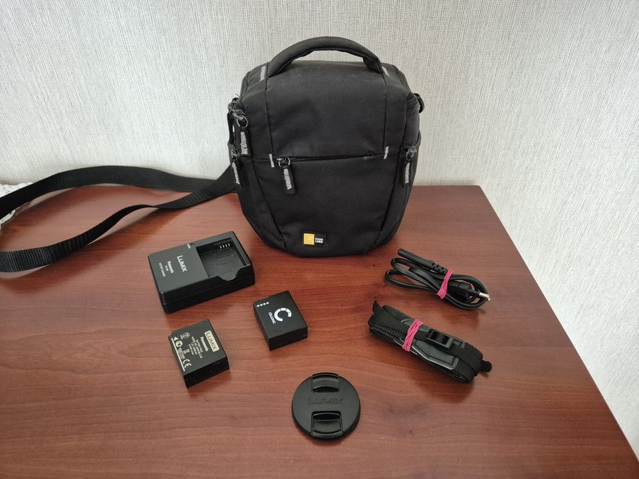 Panasonic DMC-FZ200 + KIT