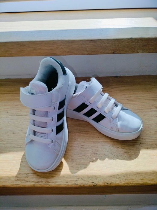 Sprzedam używane buty Adidas roz 28